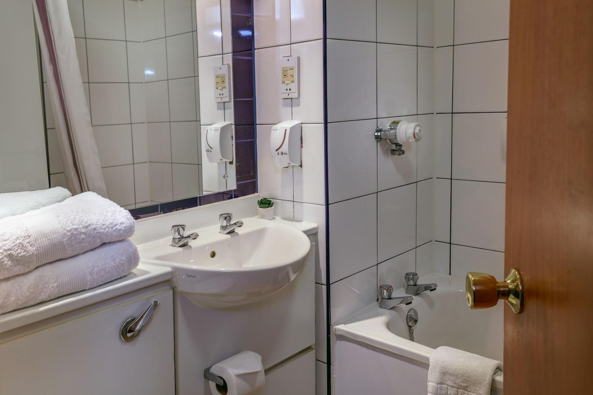 Plaza Chorley; Sure Hotel Collection By Best Western チョーリー エクステリア 写真