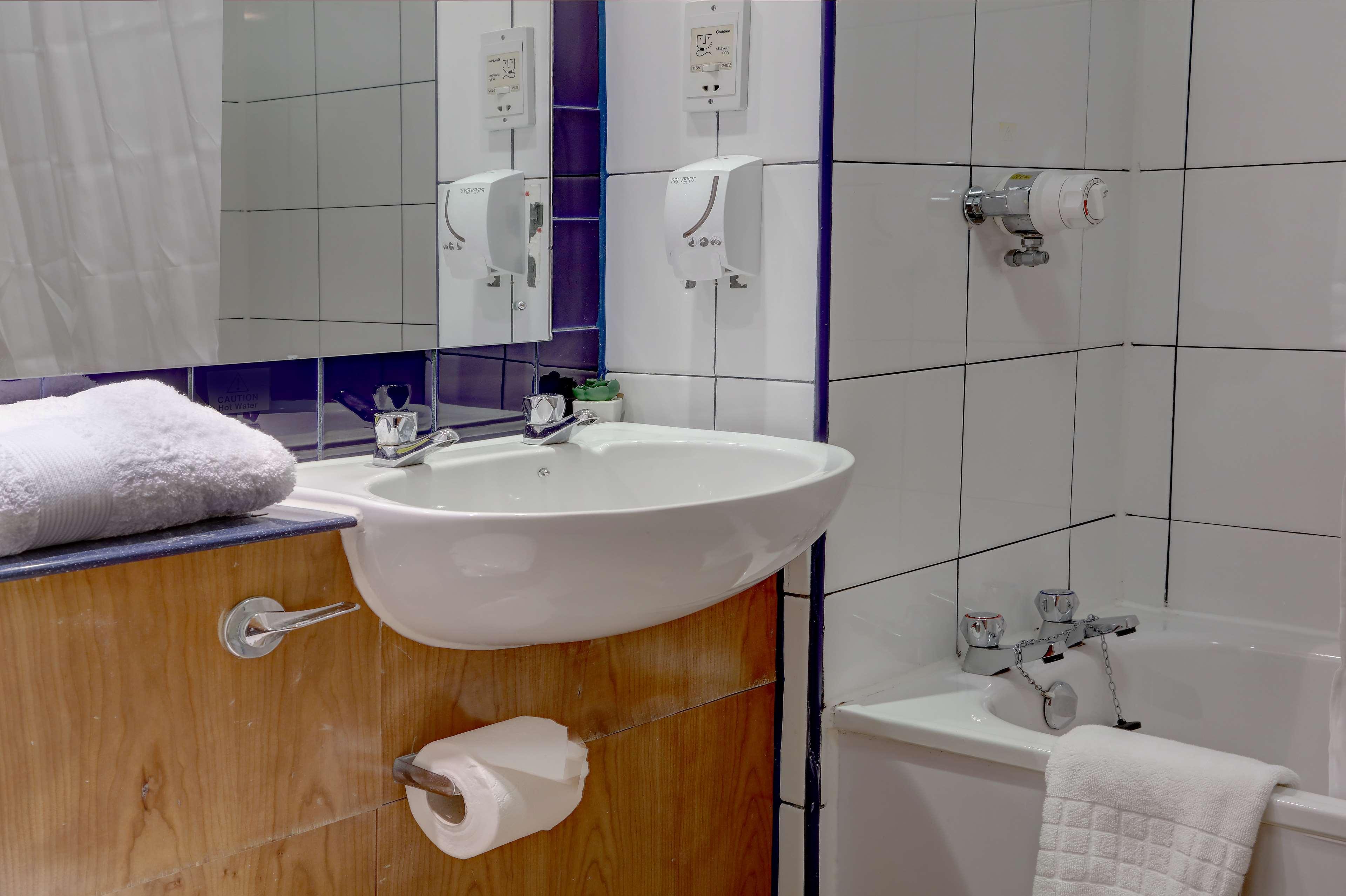 Plaza Chorley; Sure Hotel Collection By Best Western チョーリー エクステリア 写真